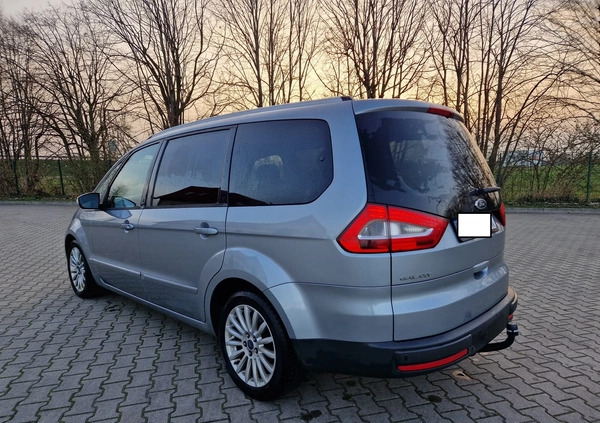 Ford Galaxy cena 39900 przebieg: 235000, rok produkcji 2012 z Elbląg małe 154